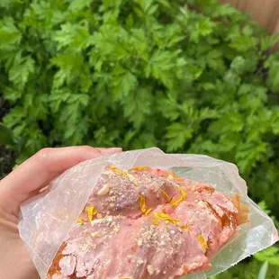 Strawberry twist