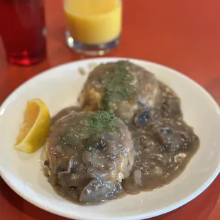 Biscuits &amp; Gravy (Vegan Mushroom Gravy)...