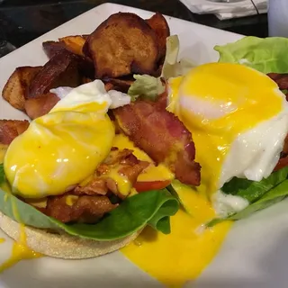 D BLT BENEDICT