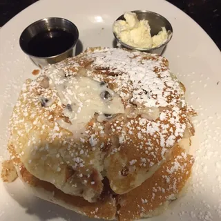 D CANNOLI PANCAKES