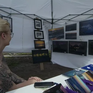 North Tampa Market - Artist open market at Bearss Groves