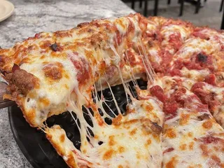 Chicago's Pizza