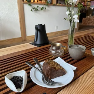 Gongfu and carrot cake