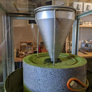 Matcha mill