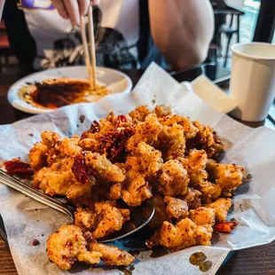 E1. Sauted Diced Chicken with Chili and Pepper (IG: @soph.hungry)