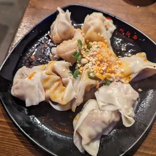 Spicy wonton