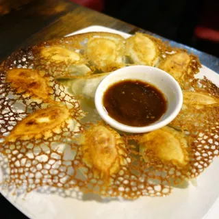 D3. Pork and Cabbage Dumplings