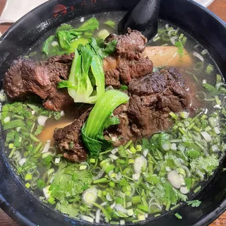A4. Braised Beef Ribs Noodle Soup