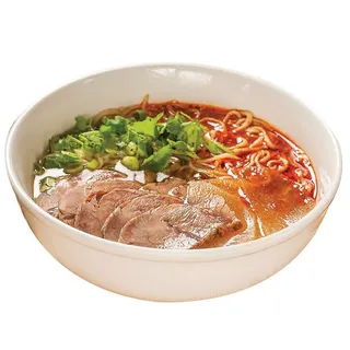 A8. Beef Noodle Soup with Tomato