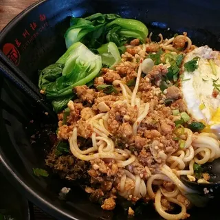 C6. Dan Dan Noodle