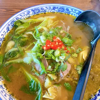 Spicy Pickled Vegetable w.Beef Noodle Soup