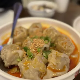 Spicy wonton