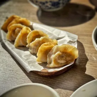 Pan Fried Pork Potsticker(8pcs)