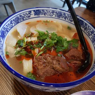 A3. Spicy Beef Noodle Soup