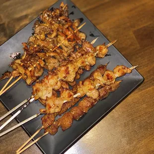 2x beef, 2x chicken gristle, 2x oyster mushroom, 1x duck tongue (02/2025)