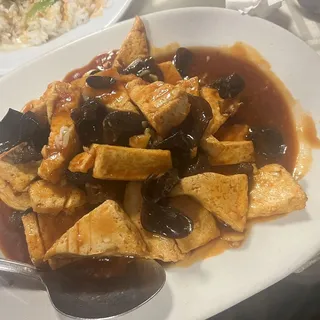 Stir Fried Tofu in Garlic Sauce