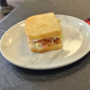 Roasted Turkey & Apple Sandwiches