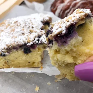 Blueberry coffee cake