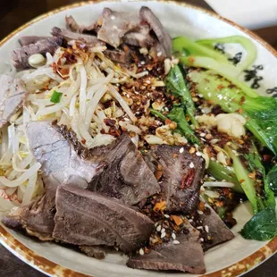 Oil Splashed Noodle with Beef