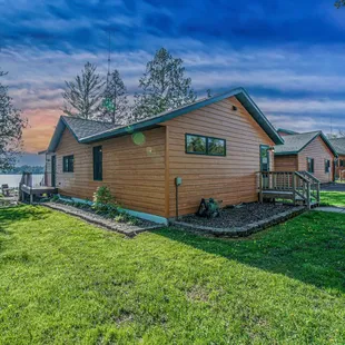 Lakeside Cabins