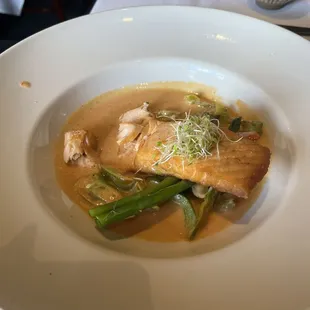 Thai Salmon-- excellent!