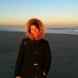 Annick H.