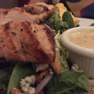 Grilled Chicken Marsala Salad
