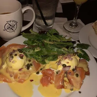 Smoked Salmon Benedict
