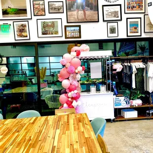 Look at their framed pics!