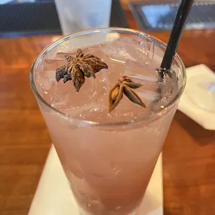 Berry Chai Chill (non-alcoholic)