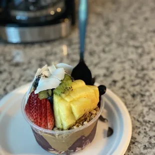 Small Açaí Bowl with all fruit and added Peanut Butter