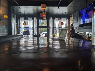 Dive Bar