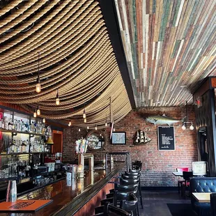 Inside bar space