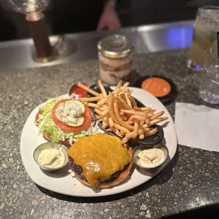 Classic Cheeseburger Fries Ginger Ale