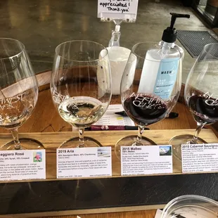 Tasting selection of four wines of your choice