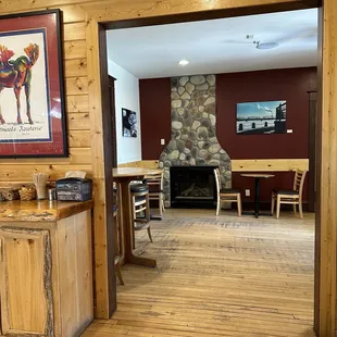 the entrance to the dining room