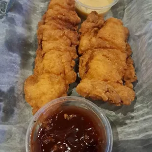 The crispy breaded chicken fingers taste great!