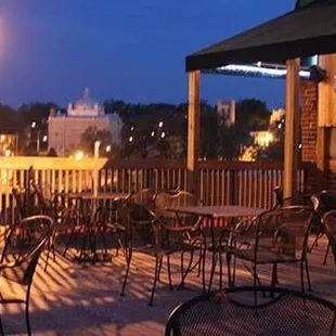 Roof Top Deck!