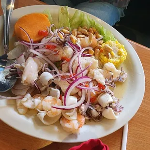 Ceviche mixto