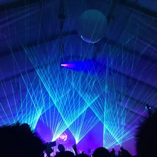 Countdown 2014 NYE - Porter Robinson