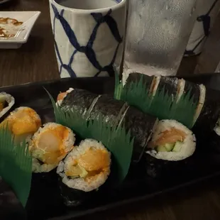 Spicy Scallop Roll
