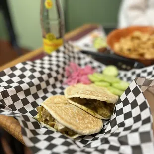 Chicharrón en salsa verde gordita