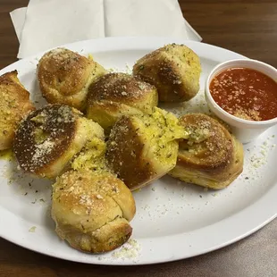 Garlic Knots