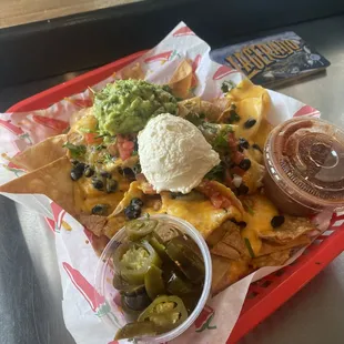 nachos and guacamole
