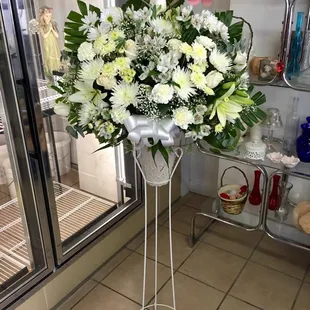 Standing Funeral Basket