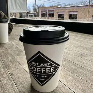 One size for drinks and outdoor seating