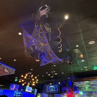 sushi and sashimi, interior