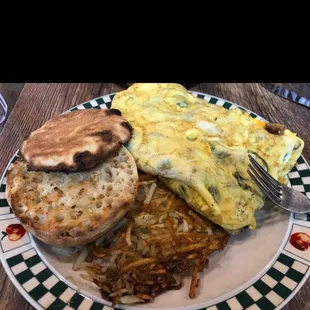 SMO Omelet w/huge English Muffins