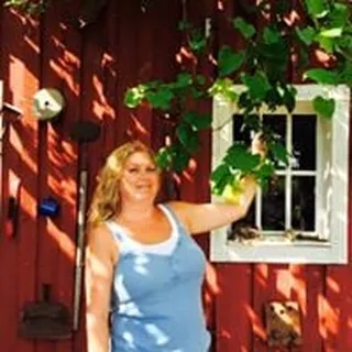 Jennifer B.