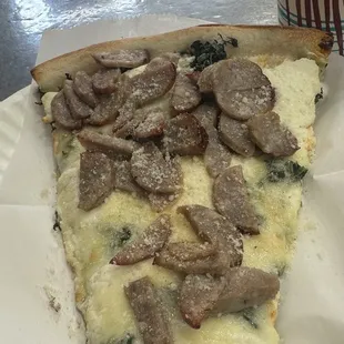 Green Slice with sausage